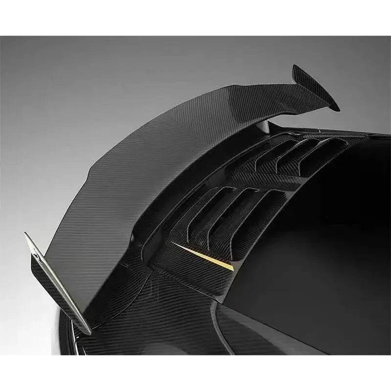 High Quality Top Style Dry Carbon Fiber Body Kit Spoiler Rear Tail Wing For  911-992