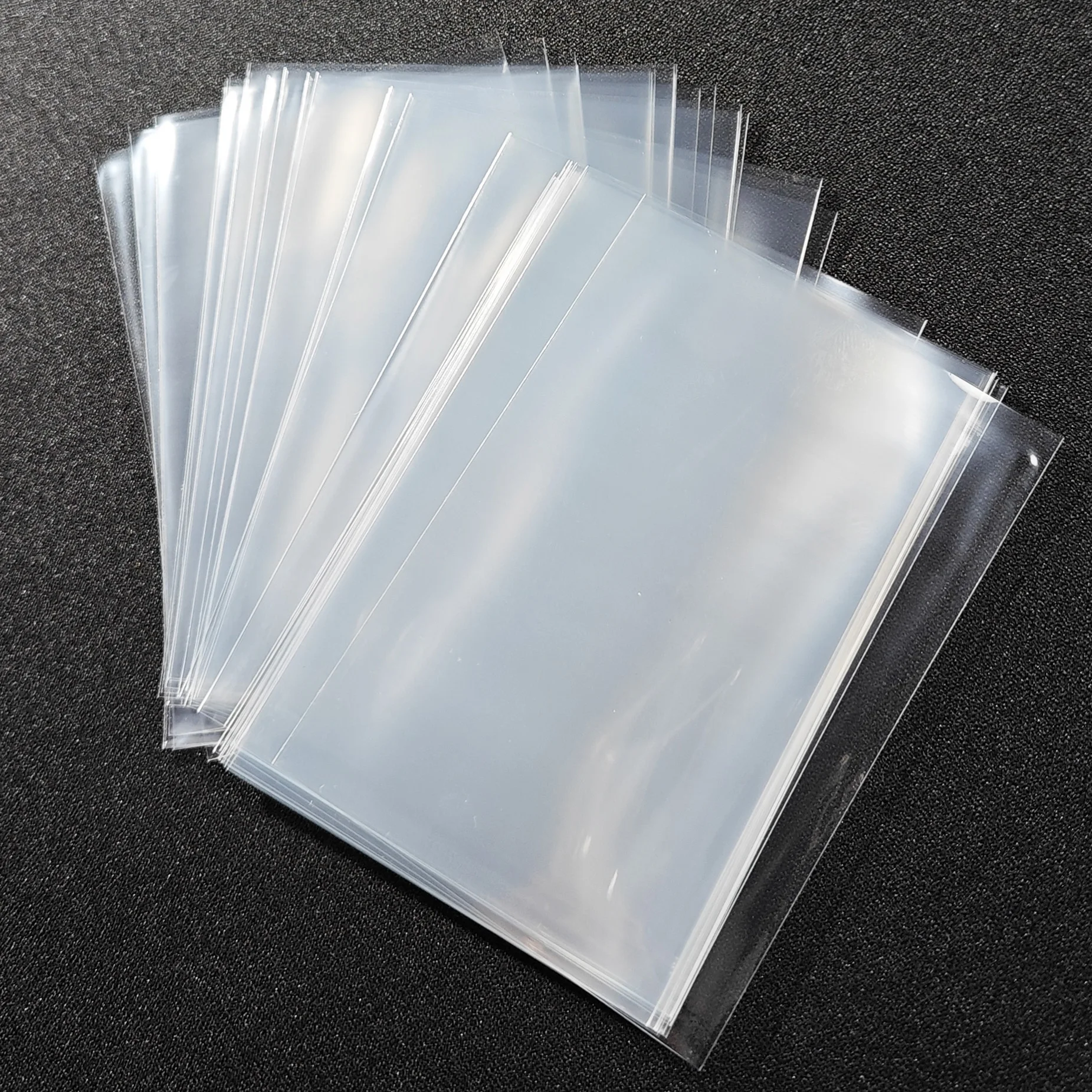 35PT Ultra Pro 100 Pcs 2-1/2 X 3-1/2 Penny Sleeves Ultra Clear Viewing Ideal Sleeves For Sports Cards PKM/Magical Trading Cards