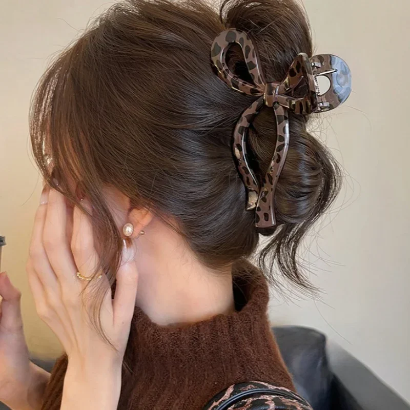 

Ponytail Leopard Bow Large Hair Claw Crab Hair Accessories for Women Back Head Shark Clip Hairpins Girls Barrettes Headbands