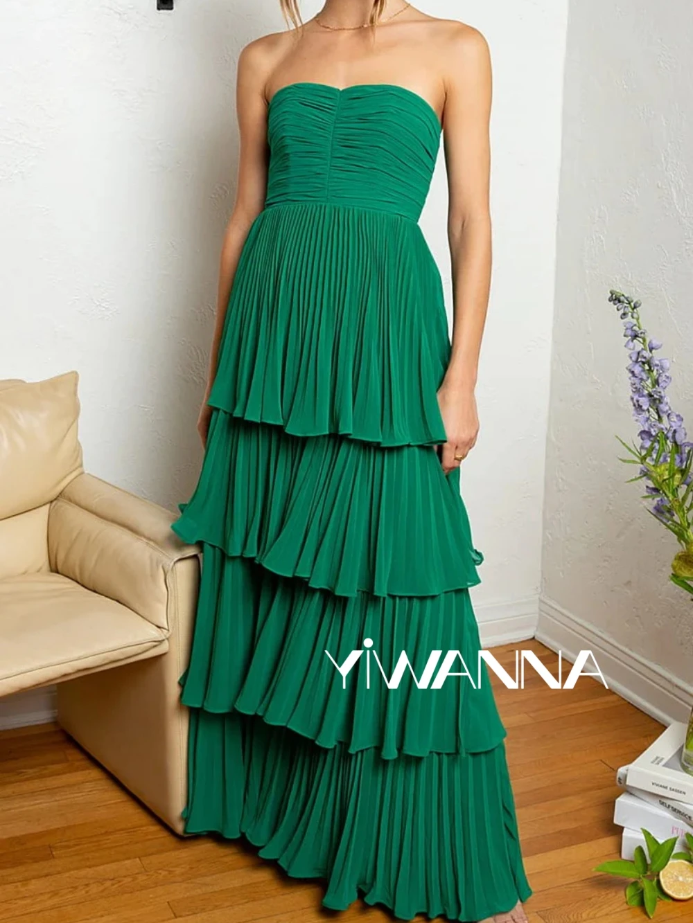 

Sexy Strapless Backless Cocktail Dress Simple Pleat Evening Gown Graceful A-line Tiered Chiffon Long Prom Dresses Robe De Mariée