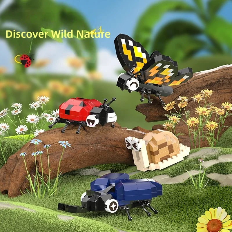 Insect Building Blocks Kit DIY Assembly Bug World Model Educational Interlocking Bricks Toy Birthday Holiday Gift for Kids