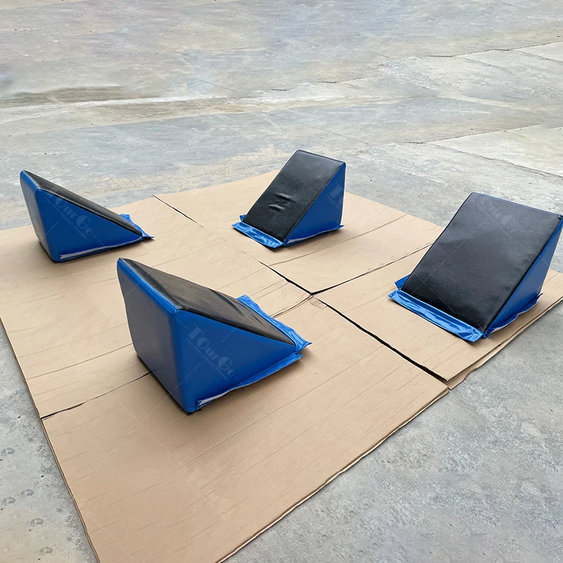 Amerykańskie stopnie gimnastyczne American Athletics G2N, skośne stopnie do ćwiczeń, tor przeszkód Ninja Warrior, zestaw do zabawy na miękkiej powierzchni, skośne czterostopniowe stopnie dla dzieci.