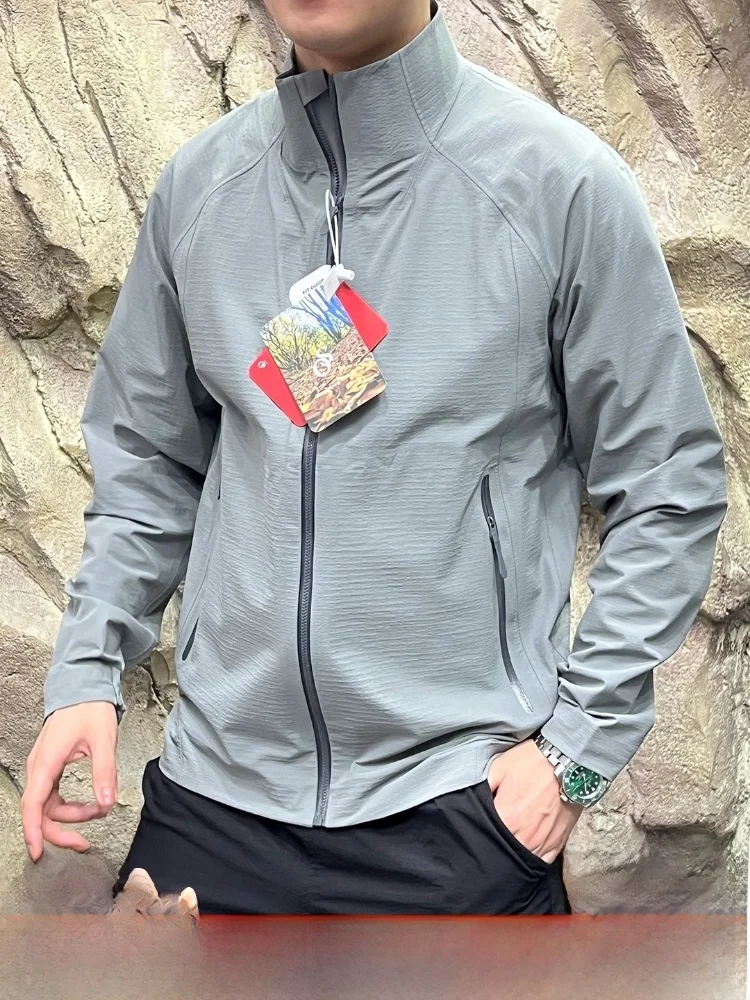 

Outdoor Men's Soft ell Jaet High End Full Prure Glue Anti Tear Waterproof Breathable Nylon And Spandex Spring Autumn