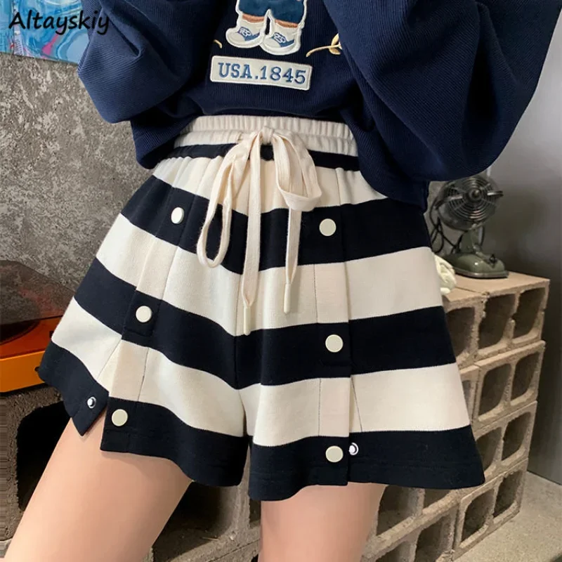 

Wide Leg Shorts Women Summer Striped Ulzzang Chic Designed Streetwear BF Vintage Buttons Students Breathable Soft Harajuku Sweet