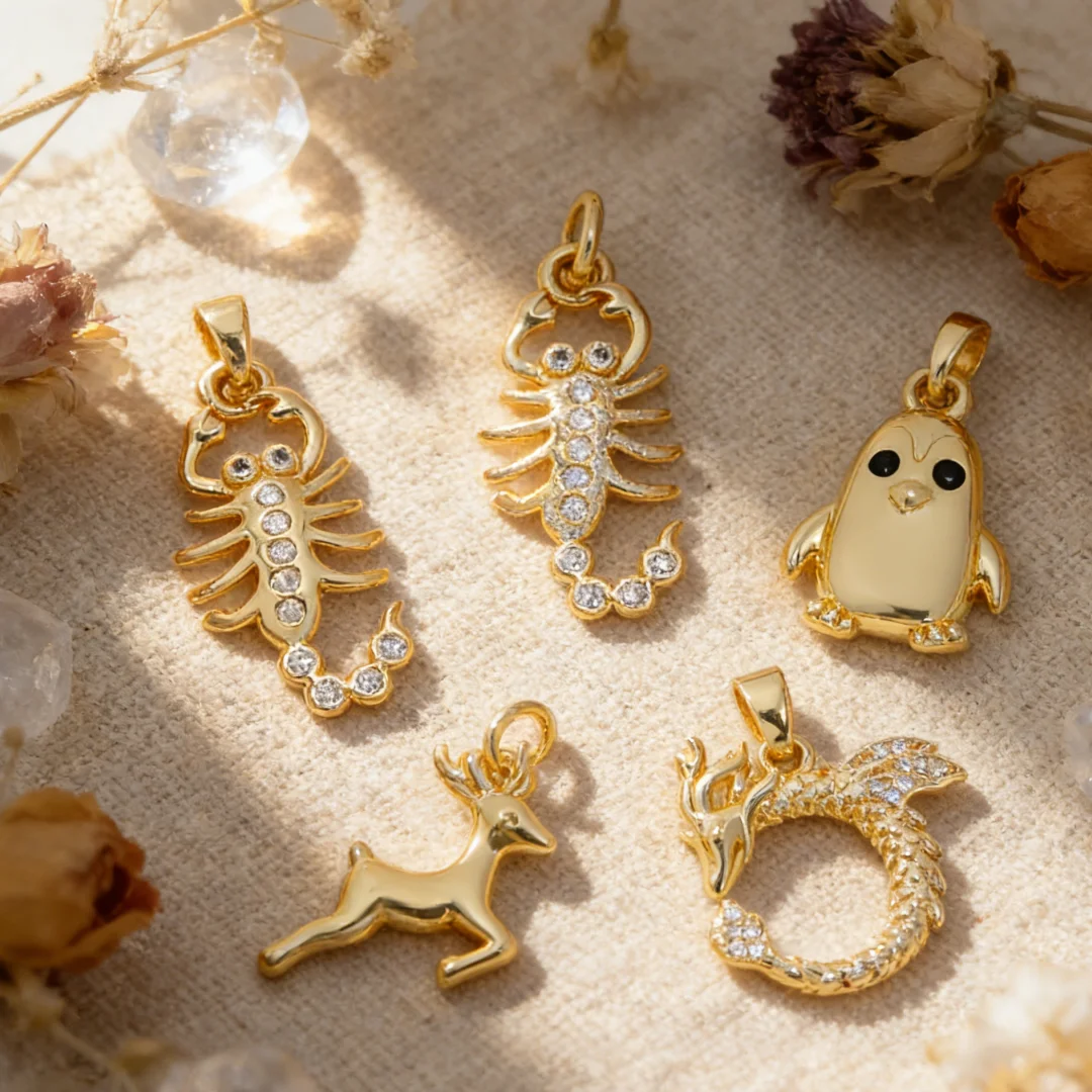 

3Pcs Pendants Brass Zircon Animal Charms Scorpion Crab Penguin Deer Dragon Hollow for Diy Jewelry Necklace Bracelet Accessories