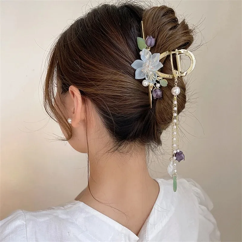 New Bell Orchid Flower Pearl Tassel Grab Clip Women\'s Ponytail Shark Hair Grab Sweet Hair Clips Girls Fashion Hair Accessories