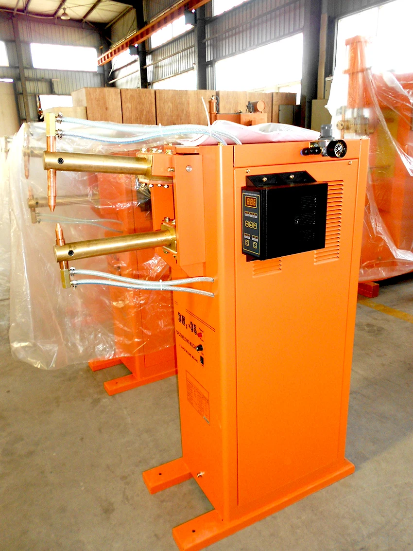 

HotDN-25 Spot Welding Machine Resistance Welder SANYU 25KVA Spot Welder High Quality Hot Selling