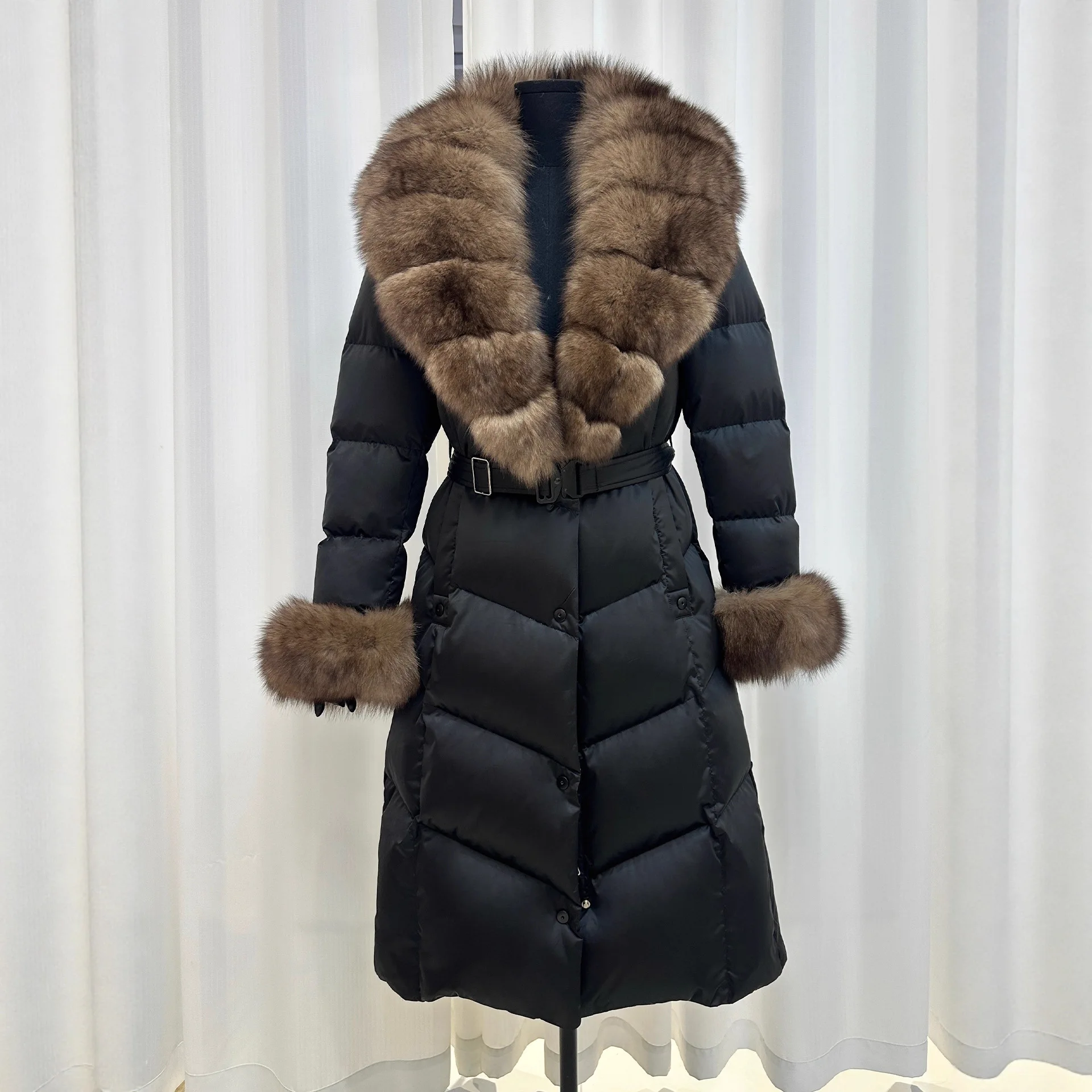 

2026 Новый женский пуховик из натурального лисьего меха, длинное утолщенное теплое белое пальто на утином пуху, толстая зимняя парка с поясом, женская