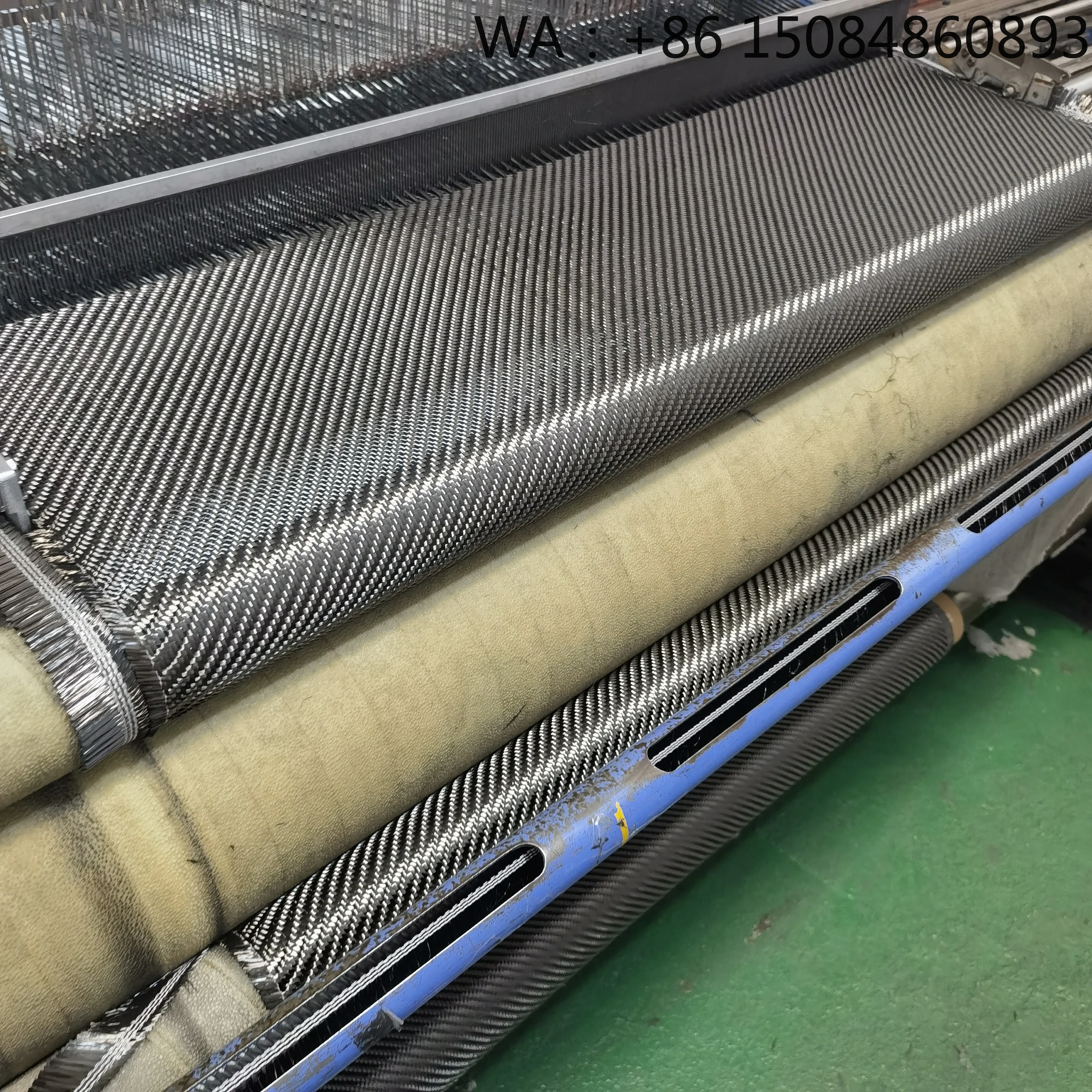 Tela de fibra de carbono de 200GSM, tejido industrial resistente al calor y a la corrosión para procesamiento de materiales compuestos.