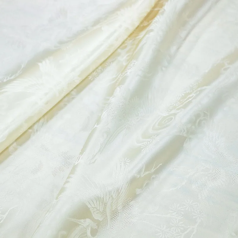 

New Chinese-style silk jacquard satin fabric cheongsam top garment