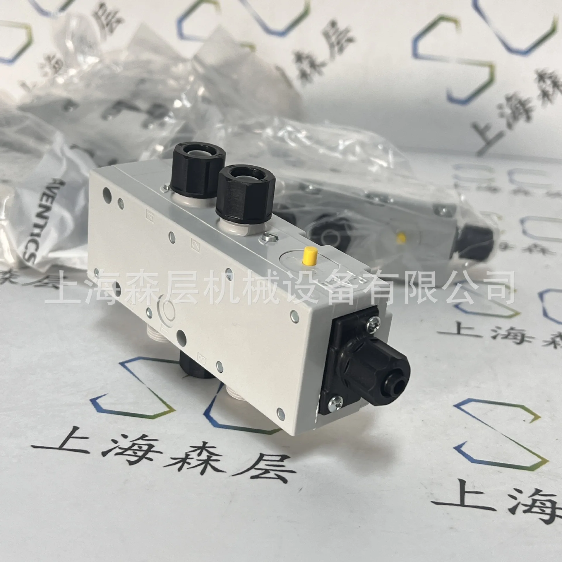 

2025 AVENTICS Two-position Three-way Reversing Valve R431005005 Imported