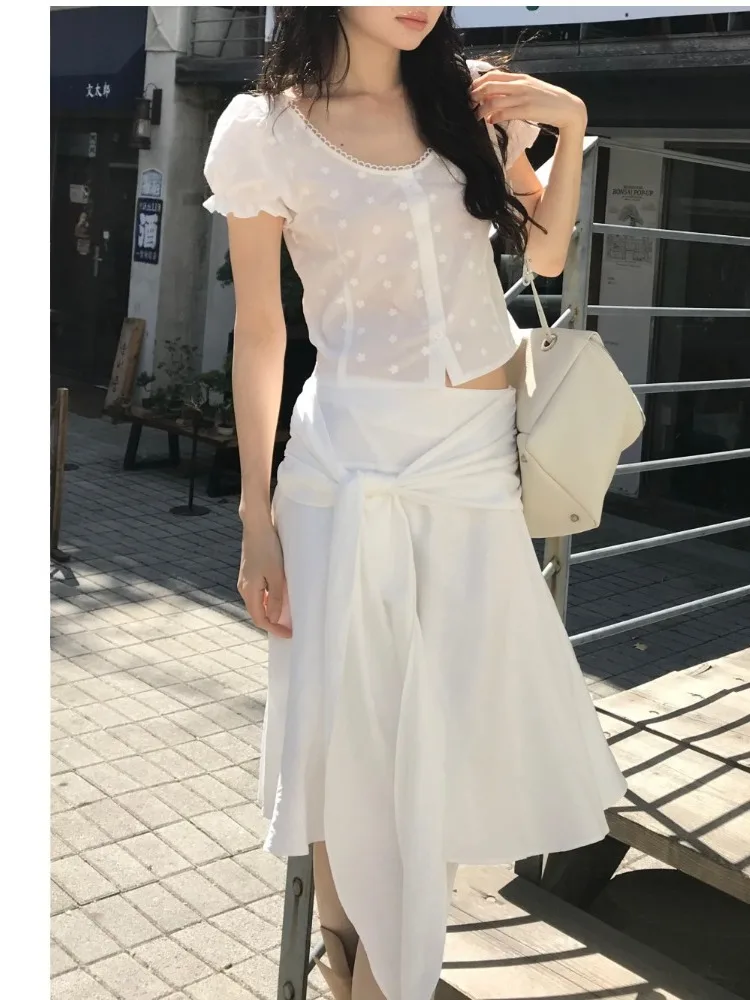 

Korean Style Lightweight A-Line Midi Skirt for Girls Summer 2026 Design Trendy Sash Draped Skirts Women's Fashion