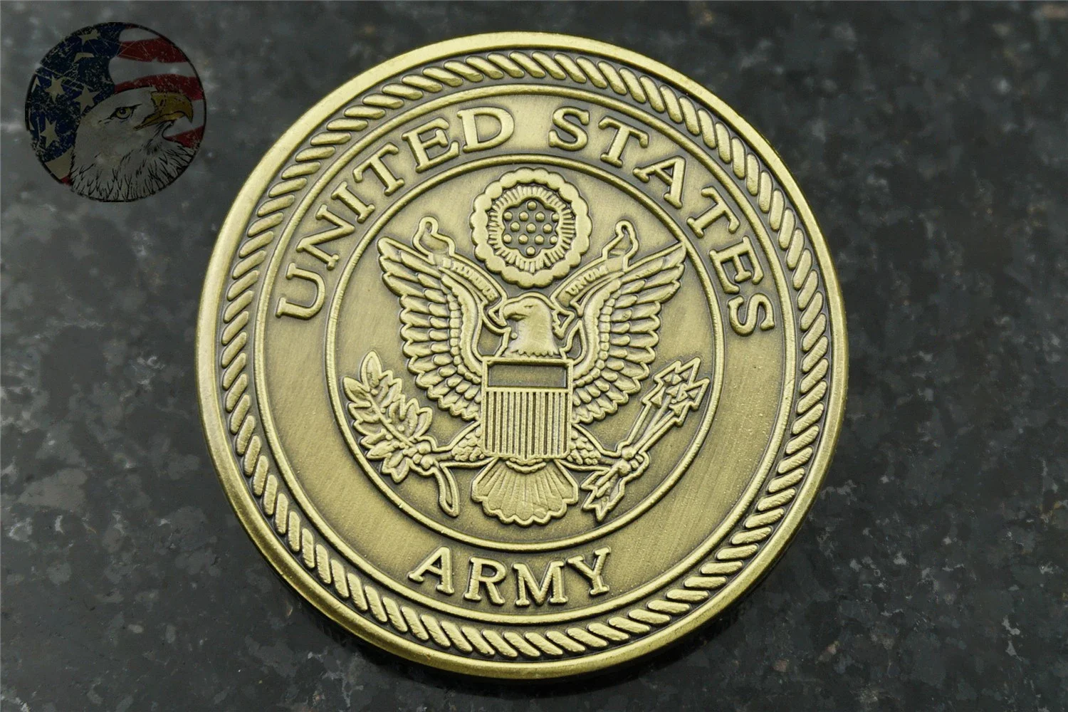 United States Military Blackhawk UH-60 army Commemorative Coin Bronze Plated Coin Military Fans Collectible Gift Challenge Coin