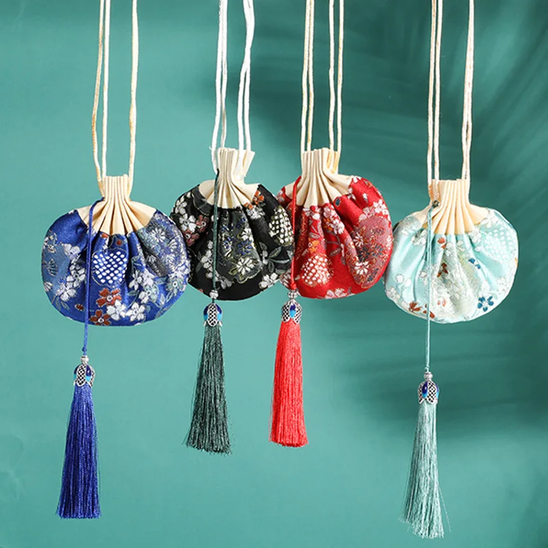 Antique lotus sachet, purse wholesale souvenir sachet, car pendant, court bouquet, lotus fringed sachet
