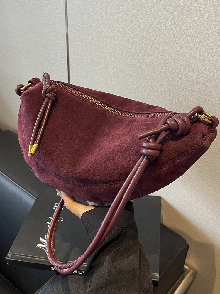 Petit sac rétro en daim pour femme, sac messager, nouveau sac ChimDumpling, original et à la mode, 2024