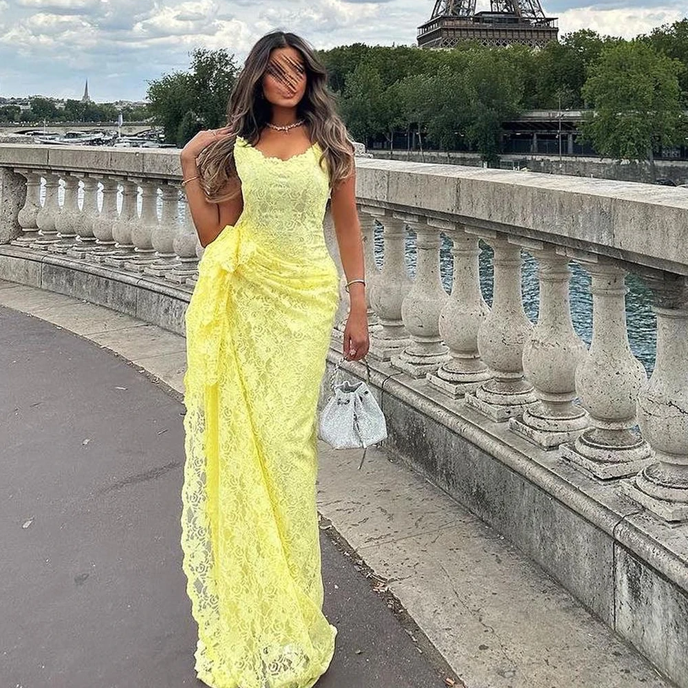 

Dubai Evening Caftan Dress Lace SLeeveless Straight Sweep Train Solid Yellow Floor Length Pleats Zipper Back Bridesmaid Gowns