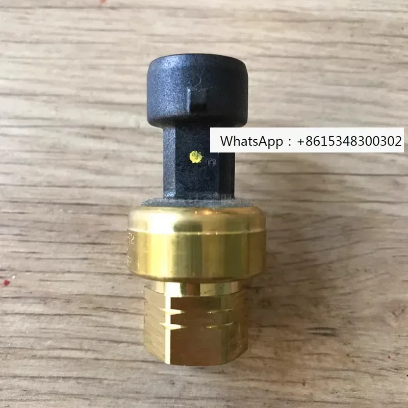 

19XR centrifuge oil pressure sensor HK05YZ007 pressure transmitter OP12DA057 original genuine product