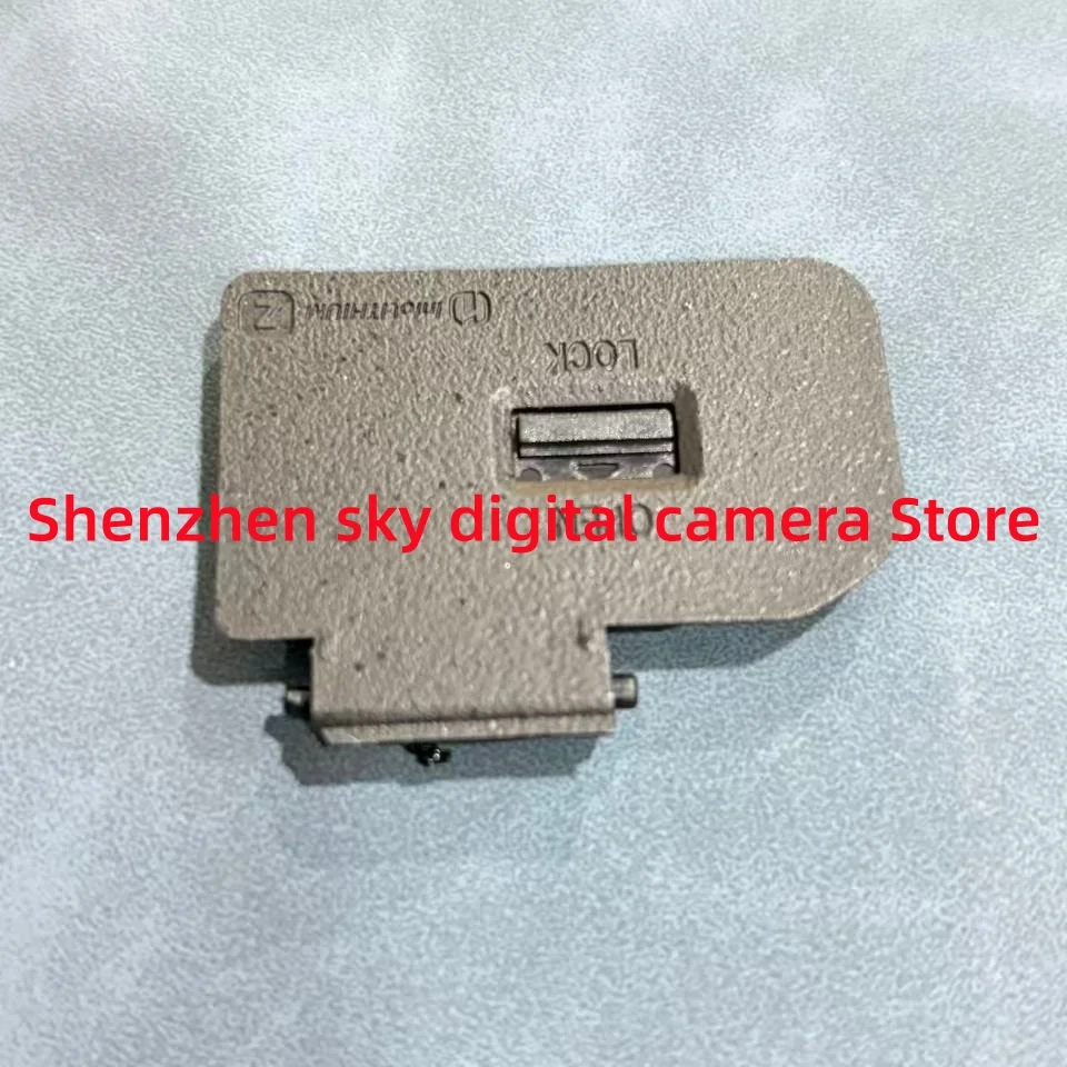 

Новая нижняя крышка батарейного отсека для камер Sony A7S3, A7M4, A7R4, FX3, A1, A9II – запчасть для ремонта