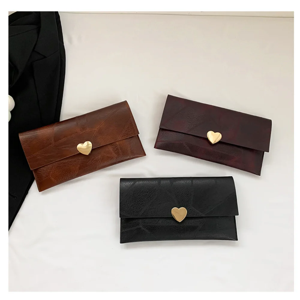 Bolso de mano de cuero Retro para mujer, bolsa de sobre personalizada, monedero de gran capacidad, cartera con broches en forma de corazón