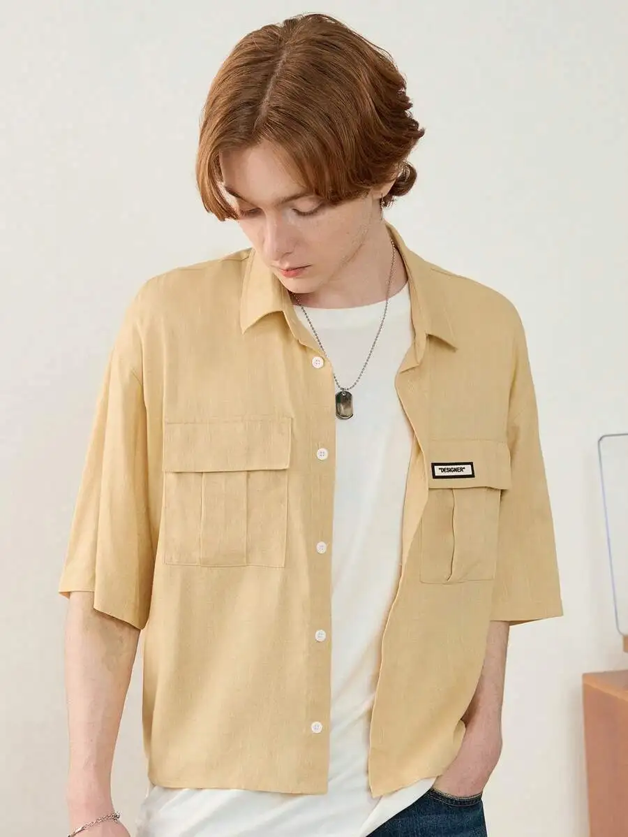 

Men's Woven Loose-Fit Short Sleeve Shirt with Chest Pockets, Beige