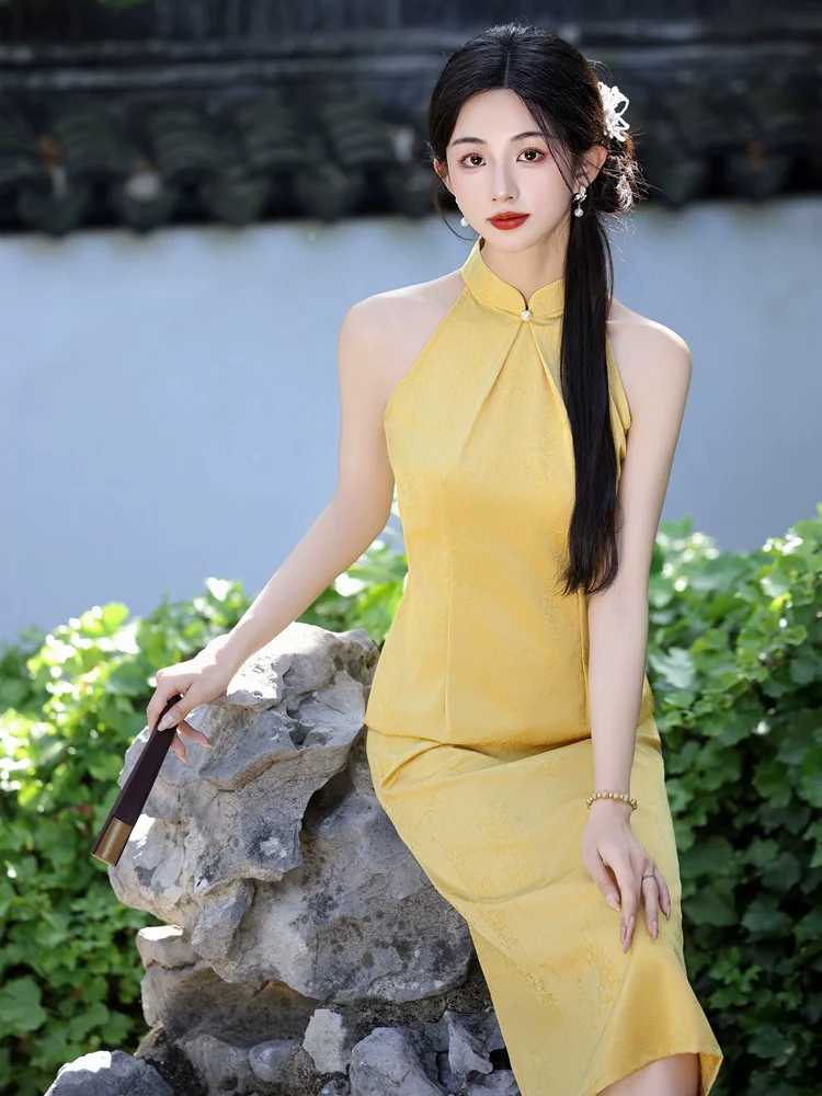 

Sleeveless Slim Chesongam Sexy Off Shoulder Qipao Women Chinese Style Jacquard Dress Traditional Stand Collar Plus Size 3XL
