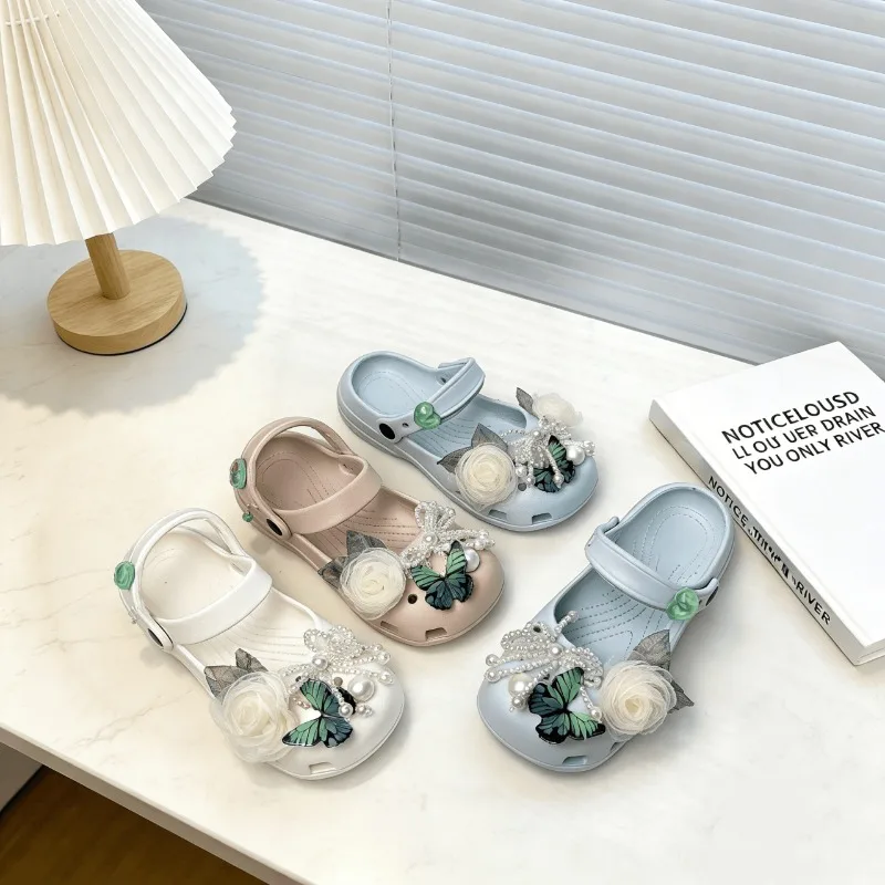 Girls Slippers Sweet Beading Kids Beach Shoes Flowers Hollowed-out Breathable 2026 Summer New Children Casual Shoes Soft Sole