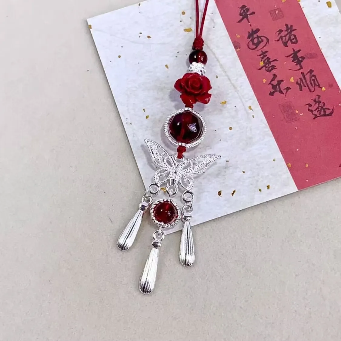 "بركات Bestows الرسمية السماوية على سلسلة هواتف محمولة معلقة صغيرة مطرزة يدويًا من "Flower City Xie Lian". #2