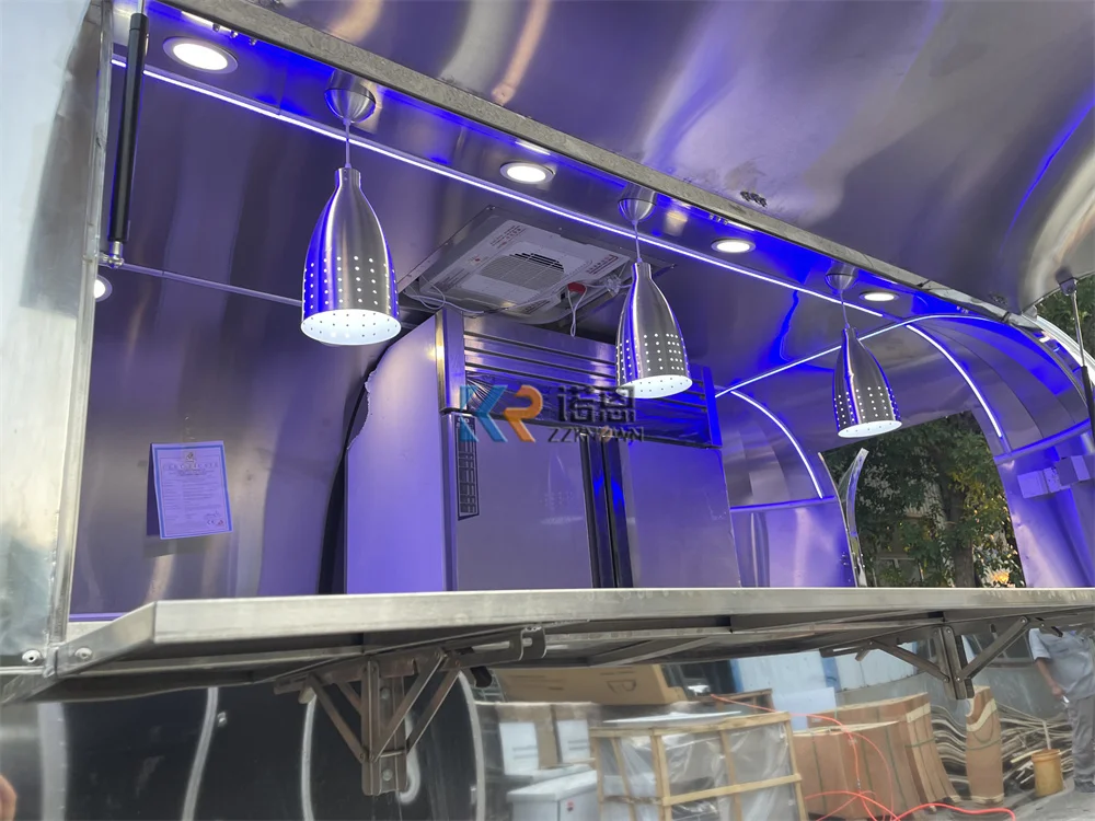 Trailer de comida padrão europeu 2025, lanche móvel, sorvete, churrasco, caminhão de comida com equipamento de cozinha completo