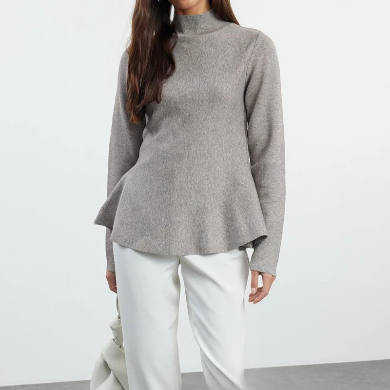 

2025 New Women's Skirt Coat Fashion Versatile Autumn/Winter Hot Sweater for Women