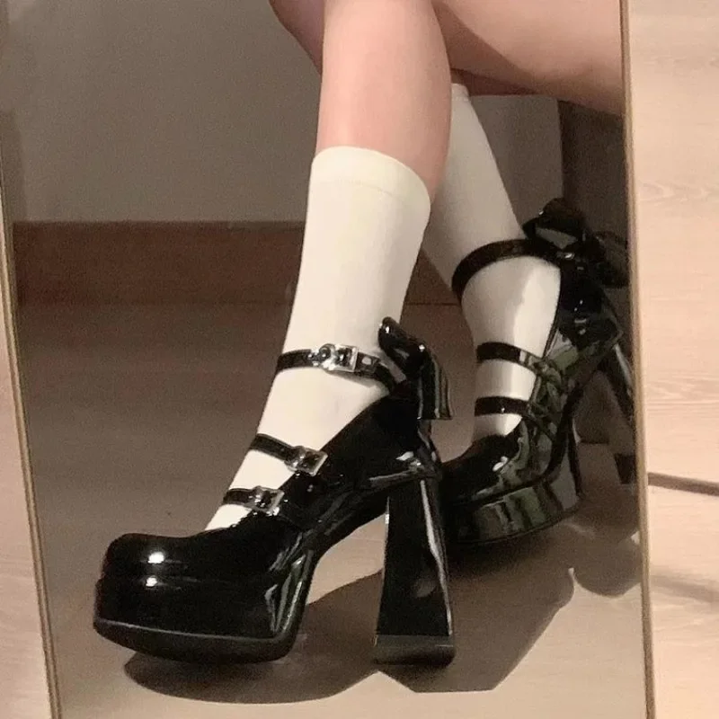 

2025 Spring Punk Thick Heel Mary Jane Lolita Shoes Woman Patent Leather Cosplay Shoes Y2k Chunky Platform High Heels Pumps