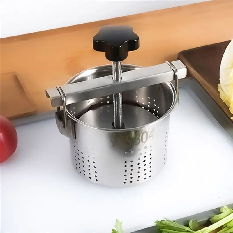 ABUN Stainless Steel Vegetable Stuffing Squeezer, 1.5L Manual Drainer for Dumplings, Kitchen Dehydrator Tool