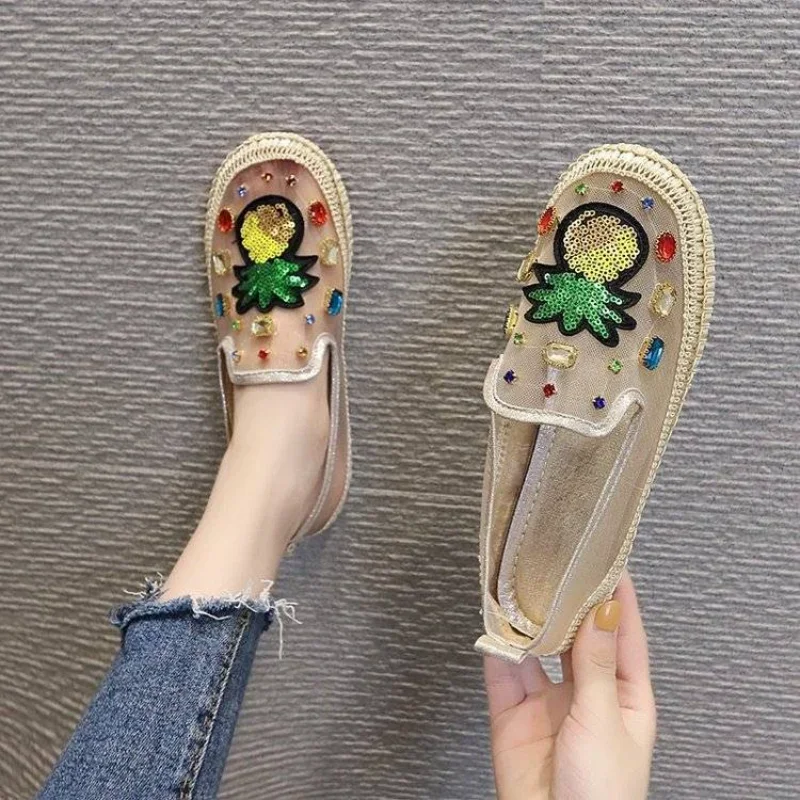 Flats Diamond with Crystals Shoes for Women Flat Woman Footwear Kawaii Rhinestone Cute Gold Round Toe Korean Style Non Slip L On