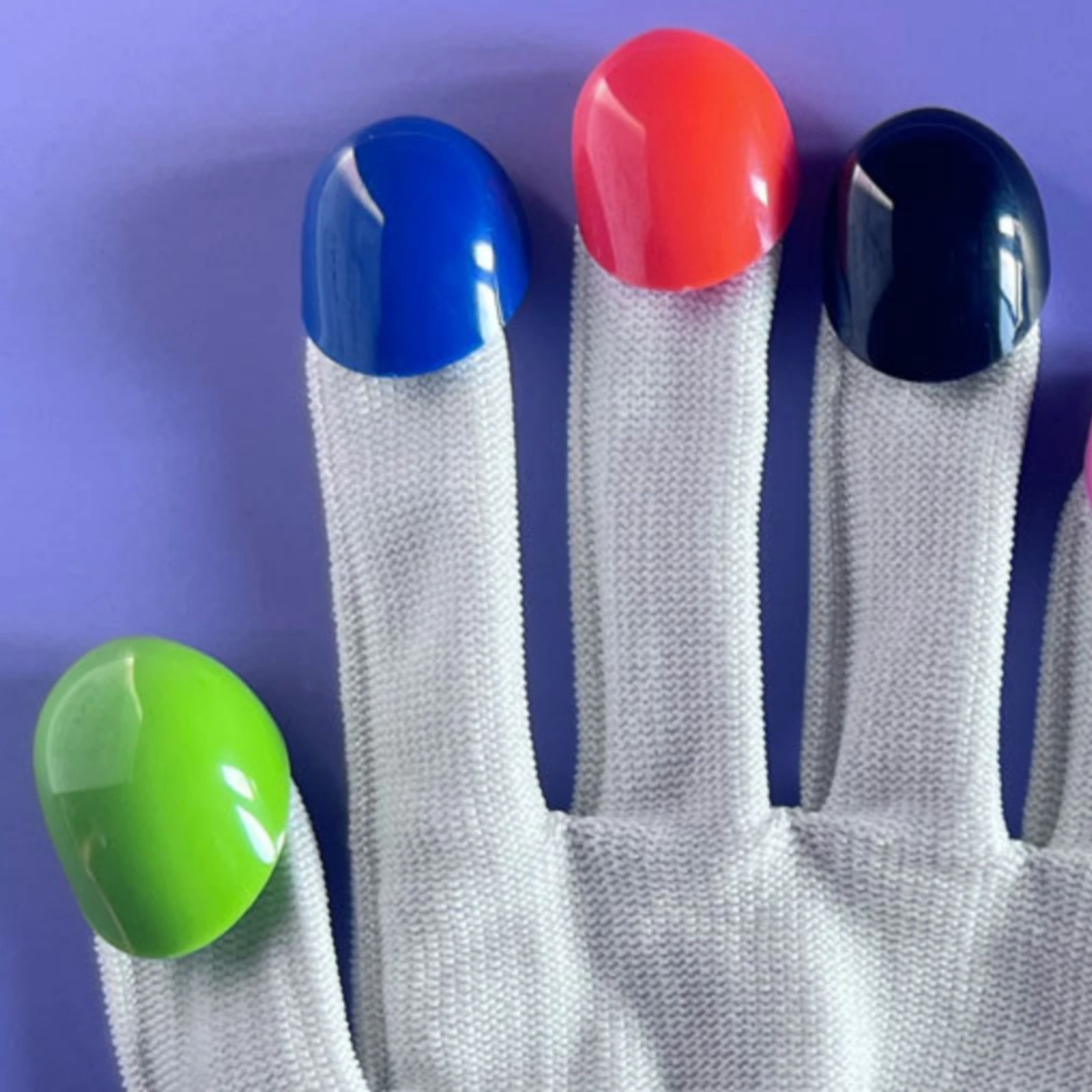5 Pieces Skating Finger Protector One-Size Short-Track Speed Skating Fingertip Protector Plastic Finger Cap Abrasion-Resistant