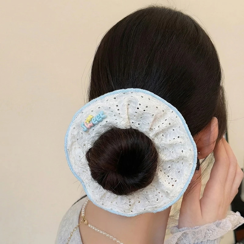 

1/3/5pcs/set Random Color Scrunchie Set – Assorted Velvet Hair Ties, Cute Ponytail Holders for Daily Use.
