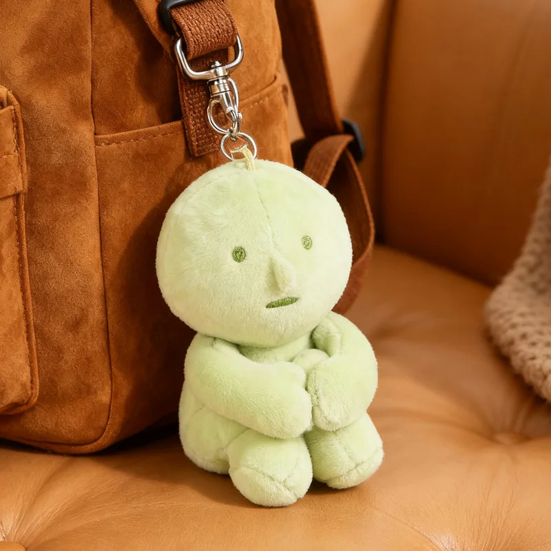 Pequeños juguetes de peluche verdes que abrazan las piernas, exquisito juguete de peluche, artículo decorativo de escritorio divertido, exquisito colgante para mochila, regalo para un amigo