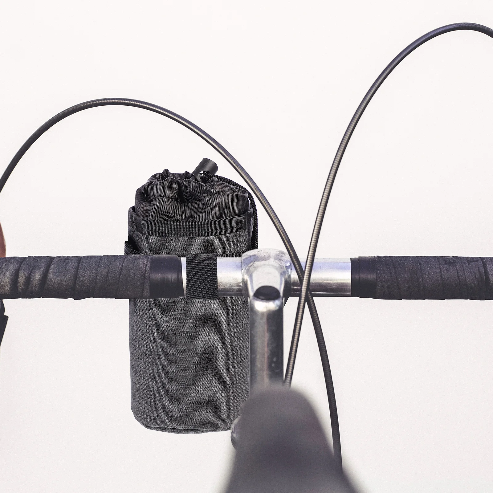 

Kettle Bag Bike Water Bottle Pouch Handlebar Mount Lightweight Polyester Fabric Secure Hold Perfect for Outdoor Cycling Use