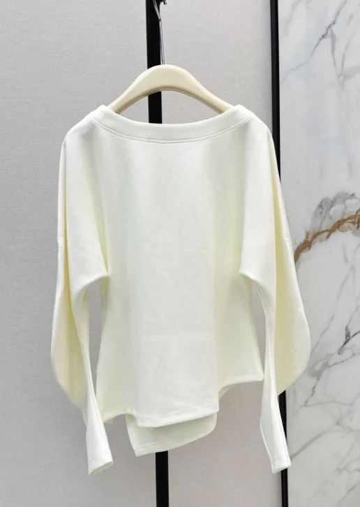 Latest Autumn/Winter Minimalist Long-Sleeve Top with Batwing Sleeves and Asymmetrical CutNO.39