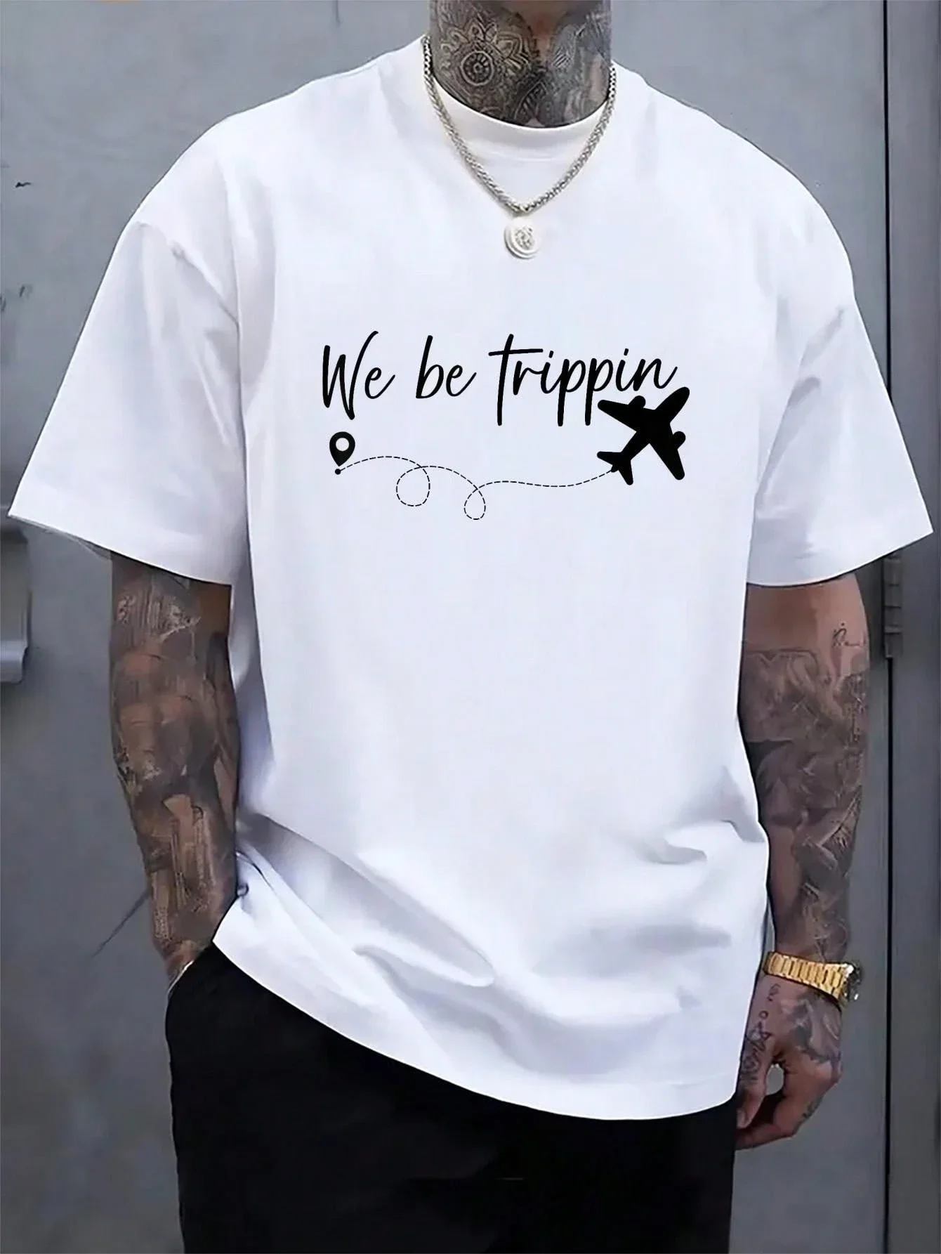 We Be Trippin Traveller Flight Vacation White T-Shirt, Men's Casual Letter Print Round Neck Short Sleeve T-Shirt Gift For Him
