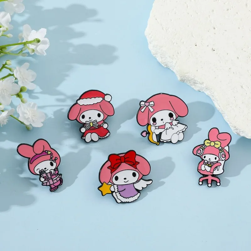 Sanrio My Melody Metal Pins figura de Anime, broches Kawaii, juguete, decoración de mercancía de Anime, regalos de cumpleaños para niños, regalos de navidad