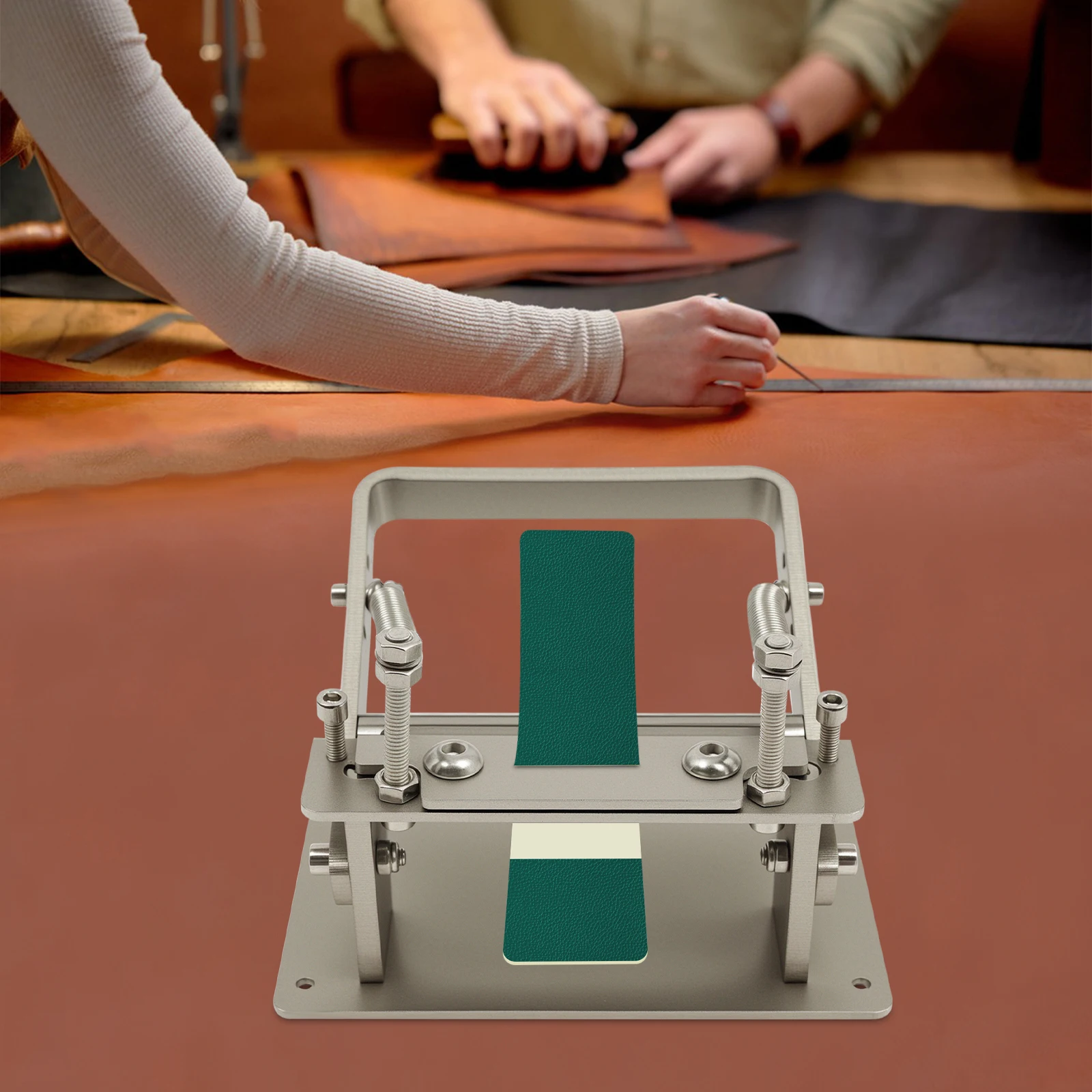 

Grey Leather Peeling Machine(7.876.695.51In Compact Size) - 2.47Lbs Lightweight&Easy Carry, Space-Saving Tabletop Mount