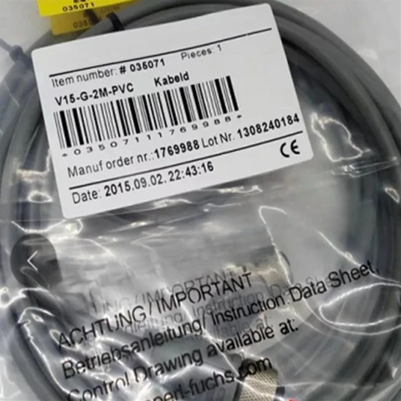 

Brand New Original V15-G-2M-PVC in box Fast Delivey