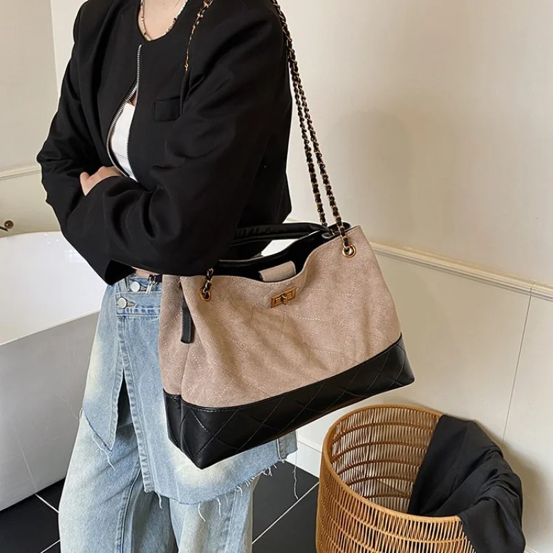 

Women's Tote Bag Made Of Peony-Patterned Leather Featuring Paris High-End Elegant Lightweight Soft Daily Refined Look​