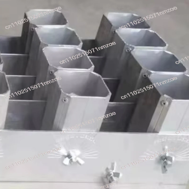 

Алюминиевая полка с регулируемым углом наклона, внутренний диаметр 64 мм (2 дюйма)