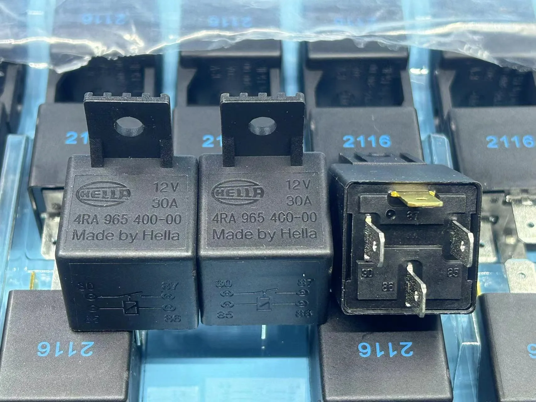 4RA 965 400-00 Otomotiv Rölesi: Güvenilirlik ve Performans İçin En İyi Seçim