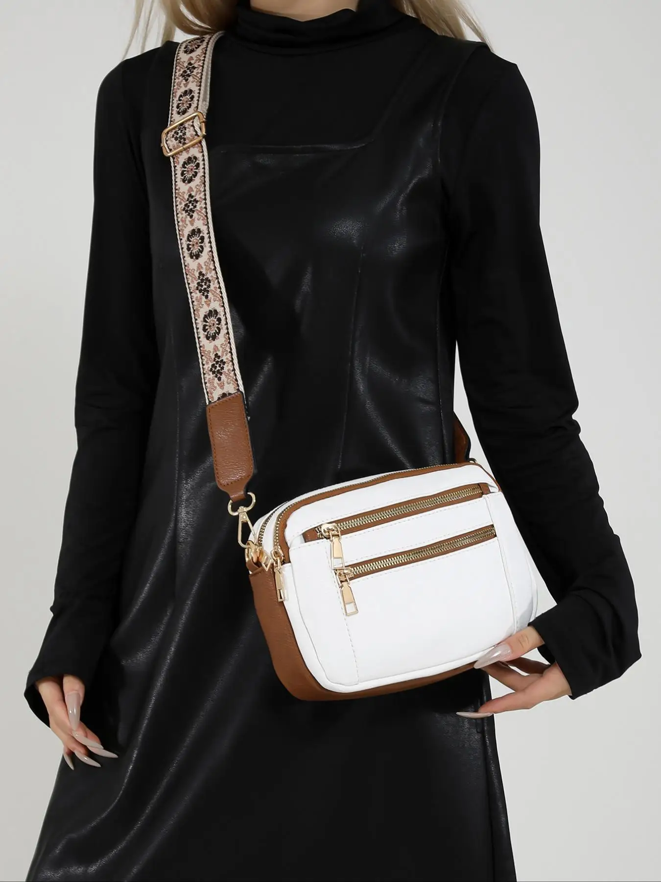 Retro-Mode, klassisches Design, multifunktionale Damenhandtasche, Umhängetasche mit Reißverschluss und Schulterriemen, kleine quadratische Tasche, geeignet für das Büro. – Detail 7