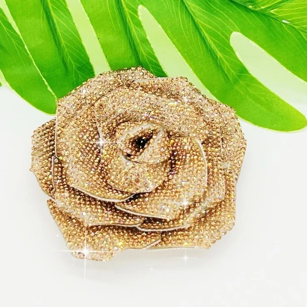 New 3D Rose Rhinestone Flower Patches Sparkling DIY Craft Rose Brooch Fabrics Embellishment Jewelry Accessories Sewing Supplies