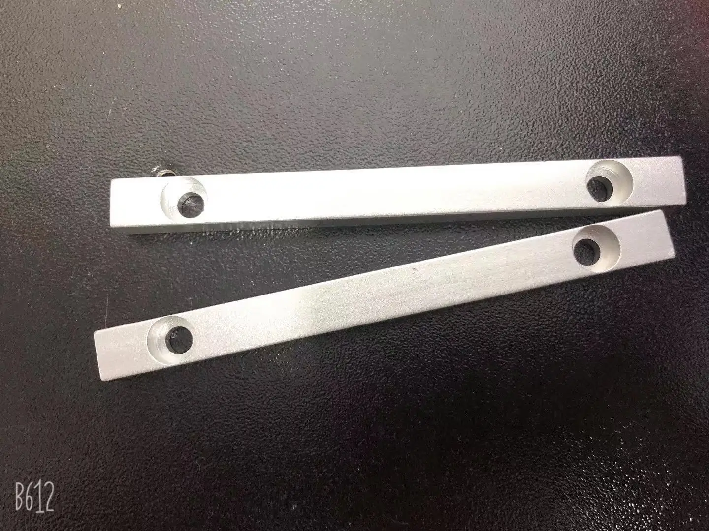 Laser marking machine accessories, table panel positioning strip