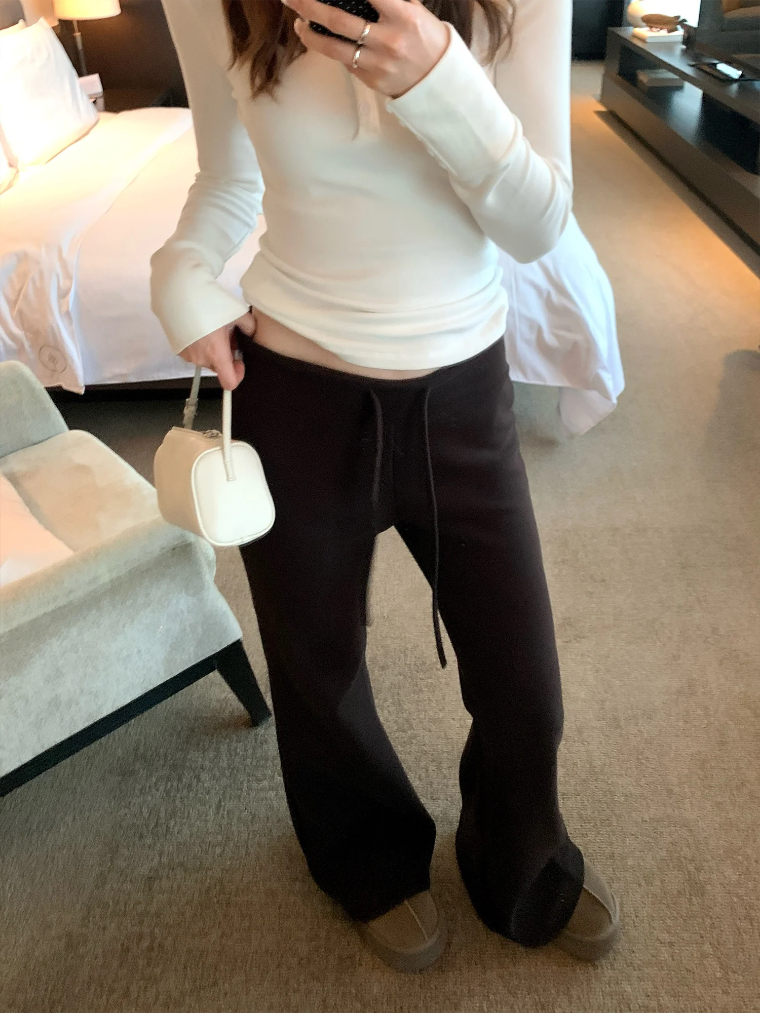 

High Waist Flared Casual Pants Women's Winter New Style Fleece Lined Slimming Black Wide Leg Long Trousers Comfortable Cotton