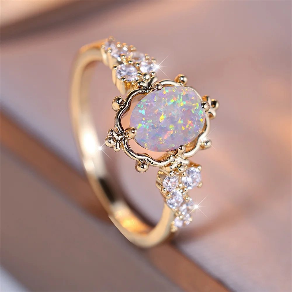 White Fire Opal Oval Stone Flower Rings For Women Vintage Gold Color Bridal Wedding Ring Birthstone Jewelry Engagement Band Gift