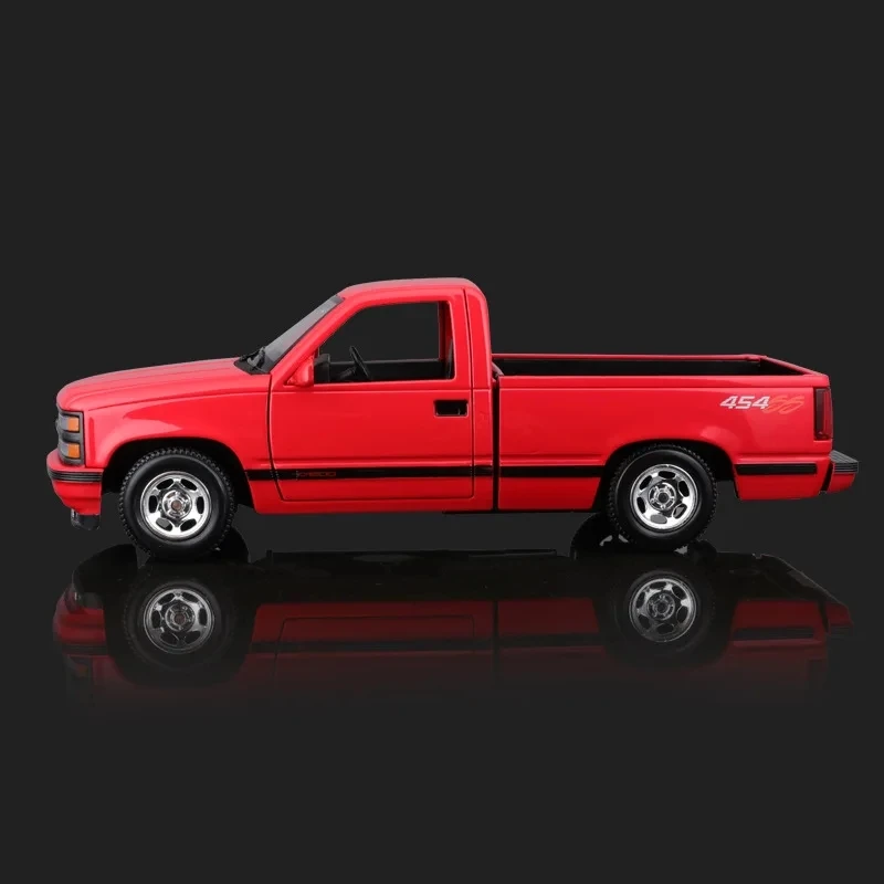 1:24 Maisto 1993 Chevrolet 454 Ss Pick-Up Pickup Truck Sport Car Model Edition Alloy Diecast Luxury Vehicle Toys Collection Gift